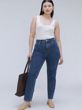 Everlane NWT Straight legged jeans / the curvy cheeky jean, size 30